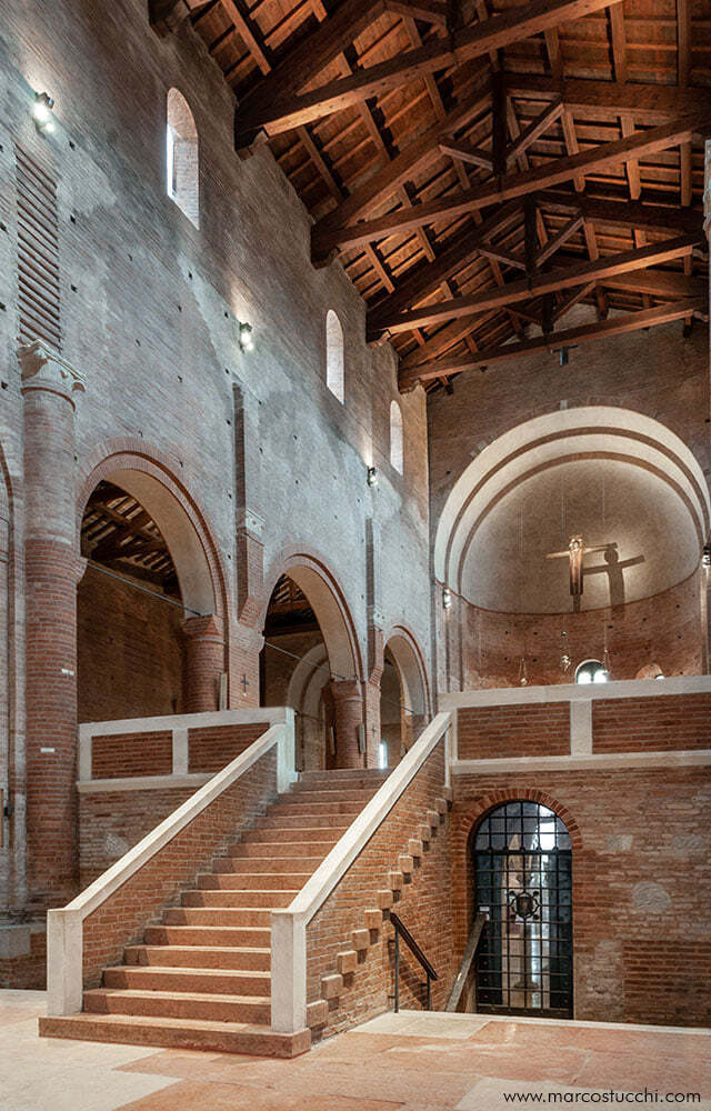 Abbazia Nonantola Composizione abbaziale presbiterio